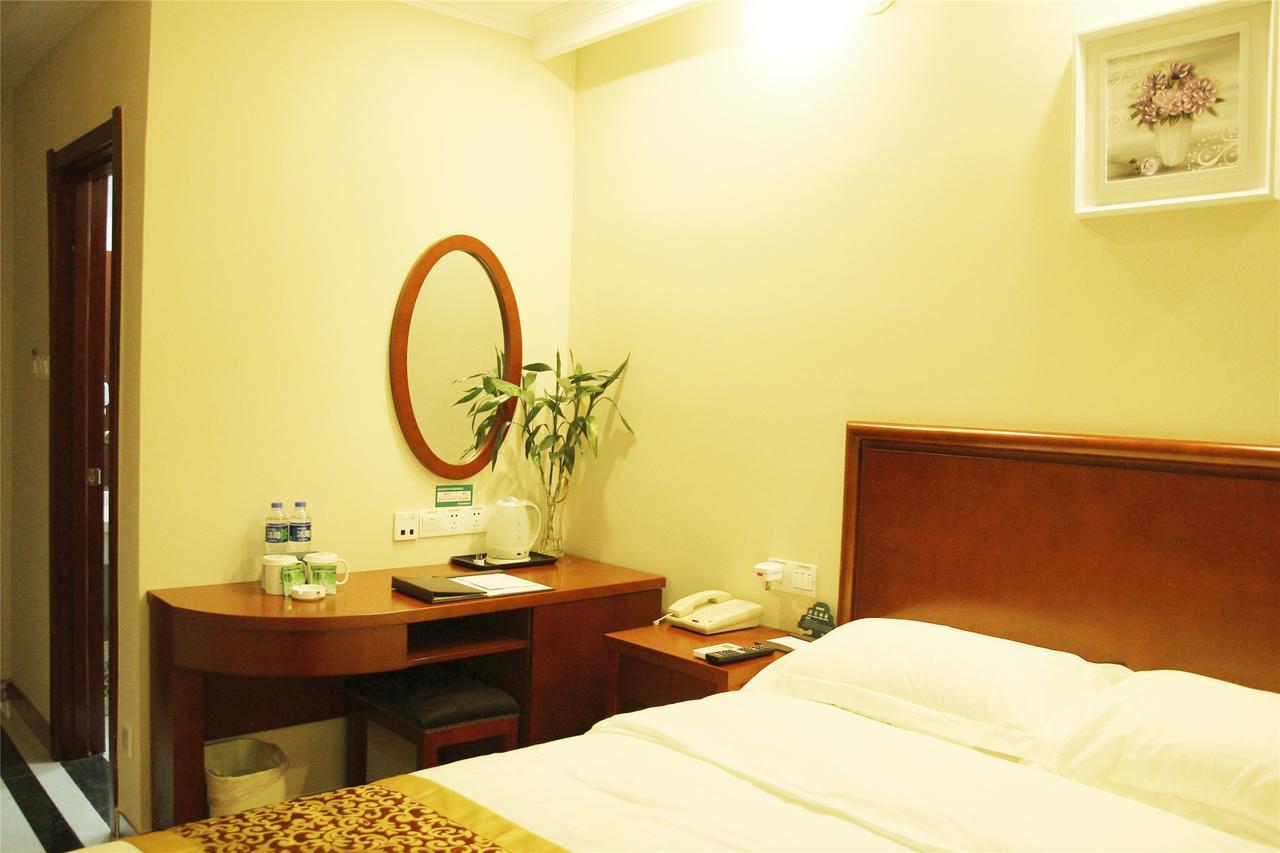 Greentree Alliance Sanya Jiyang District Yalongwan Road Hotel Экстерьер фото