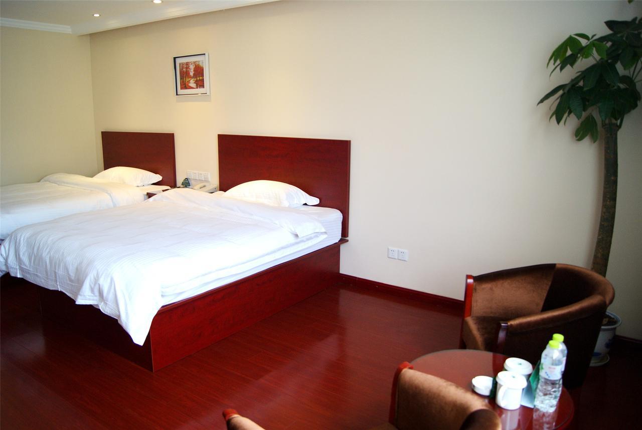 Greentree Alliance Sanya Jiyang District Yalongwan Road Hotel Экстерьер фото