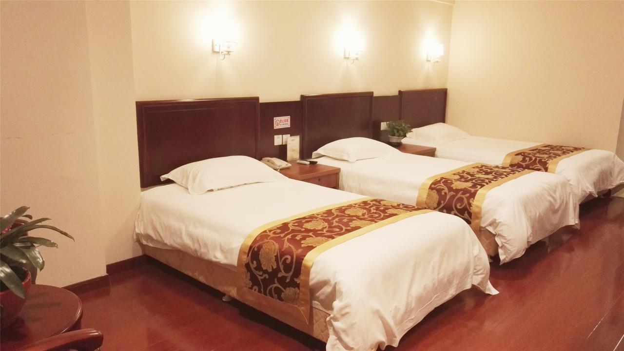Greentree Alliance Sanya Jiyang District Yalongwan Road Hotel Экстерьер фото