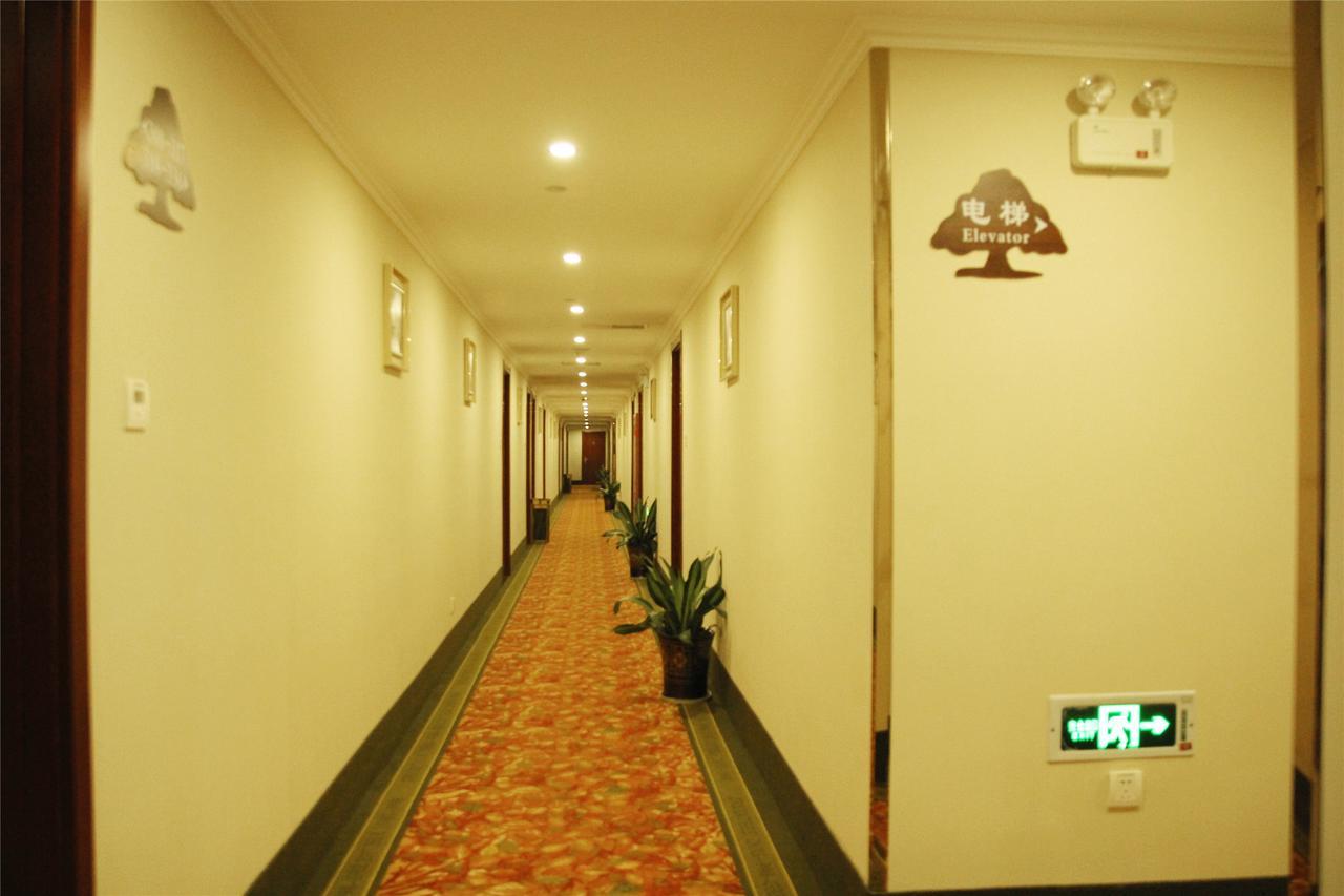 Greentree Alliance Sanya Jiyang District Yalongwan Road Hotel Экстерьер фото