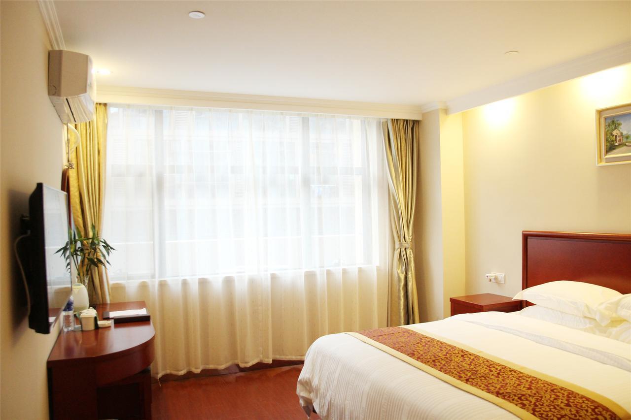Greentree Alliance Sanya Jiyang District Yalongwan Road Hotel Экстерьер фото