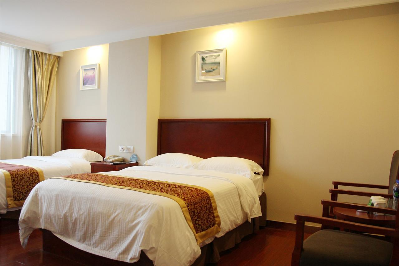 Greentree Alliance Sanya Jiyang District Yalongwan Road Hotel Экстерьер фото